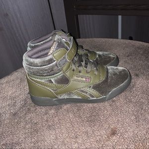 Classic Old Skool Reebok